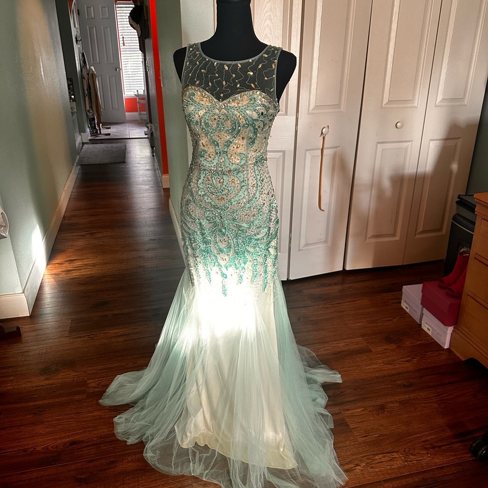 Dave & Johnny Mint Green Embellished Prom Dress